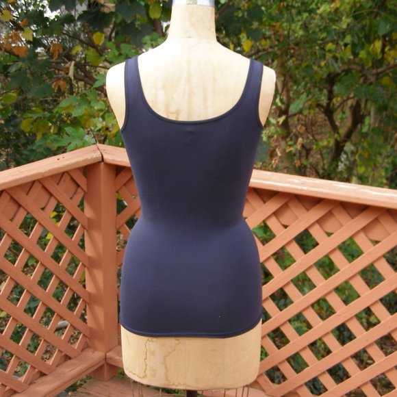 🇺🇲 NWOT S/M Theory navy blue Camisole/tank top - Picture 5 of 9